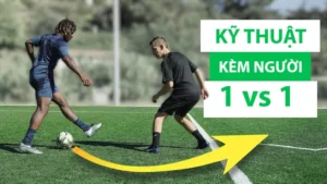 Kỹ Thuật Kèm Người Và Cách Phòng Ngự Hiệu Quả Trong Bóng Đá