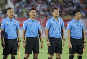 Khám Phá Vai Trò Của Trợ Lý Trọng Tài Bóng Đá Trong Các Trận Đấu Hiện Nay
